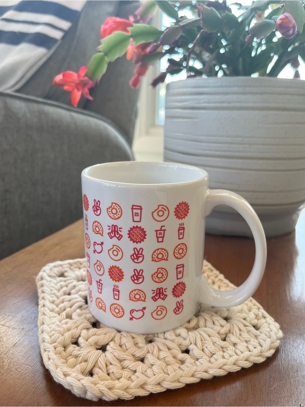 Dunkin Donuts Peace, Love and Coffee Mug